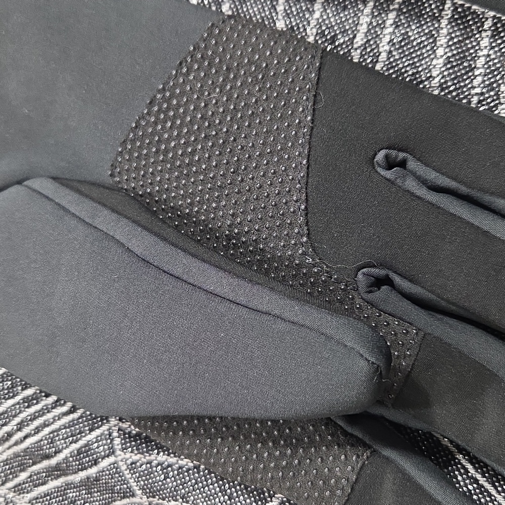The North Face Black Softshell Gloves - Picture 3 of 6